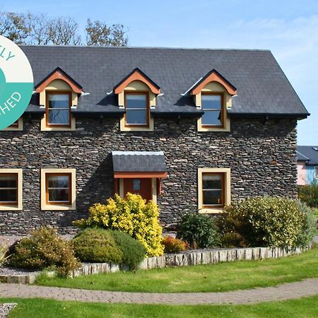 Dingle Courtyard Holiday Homes 3 Bed By Trident Holiday Homes Eksteriør bilde