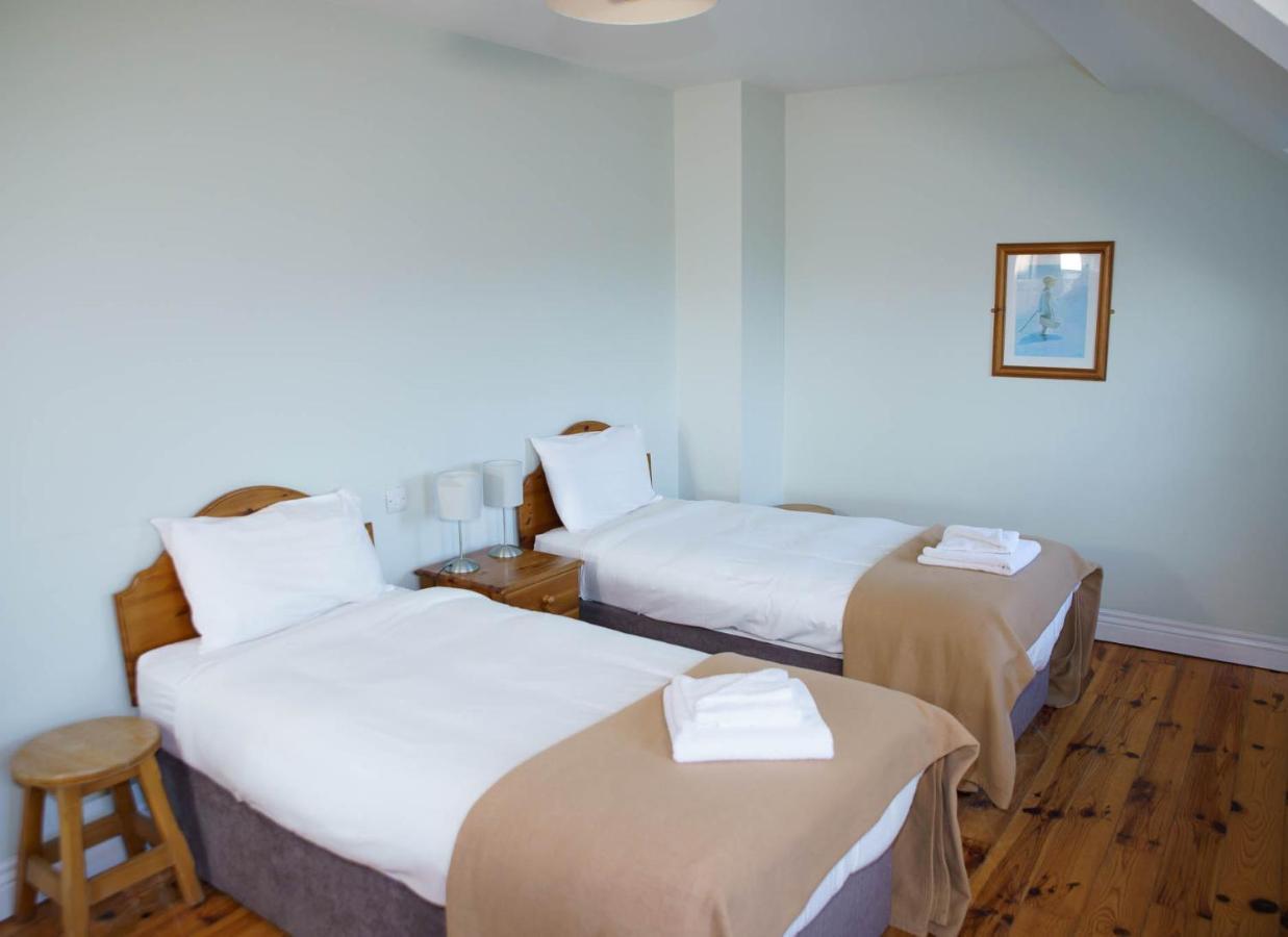 Dingle Courtyard Holiday Homes 3 Bed By Trident Holiday Homes Eksteriør bilde